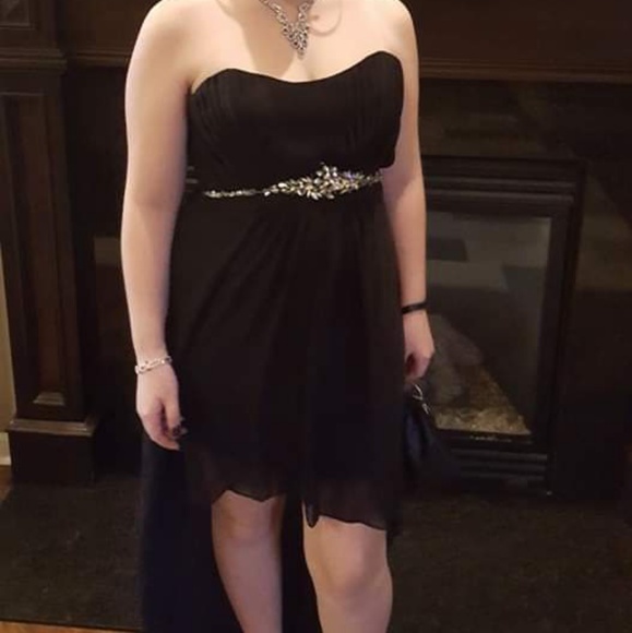 Dresses & Skirts - Homecoming Dress